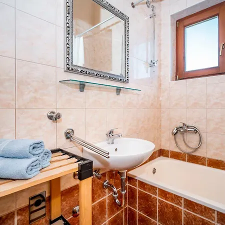 Martina-1 Apartamento Bašanija