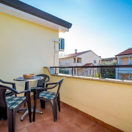 Martina-1 Apartamento